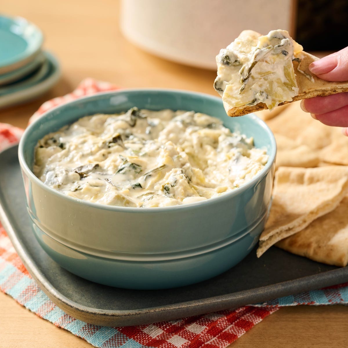Slow-Cooker Spinach Artichoke Dip